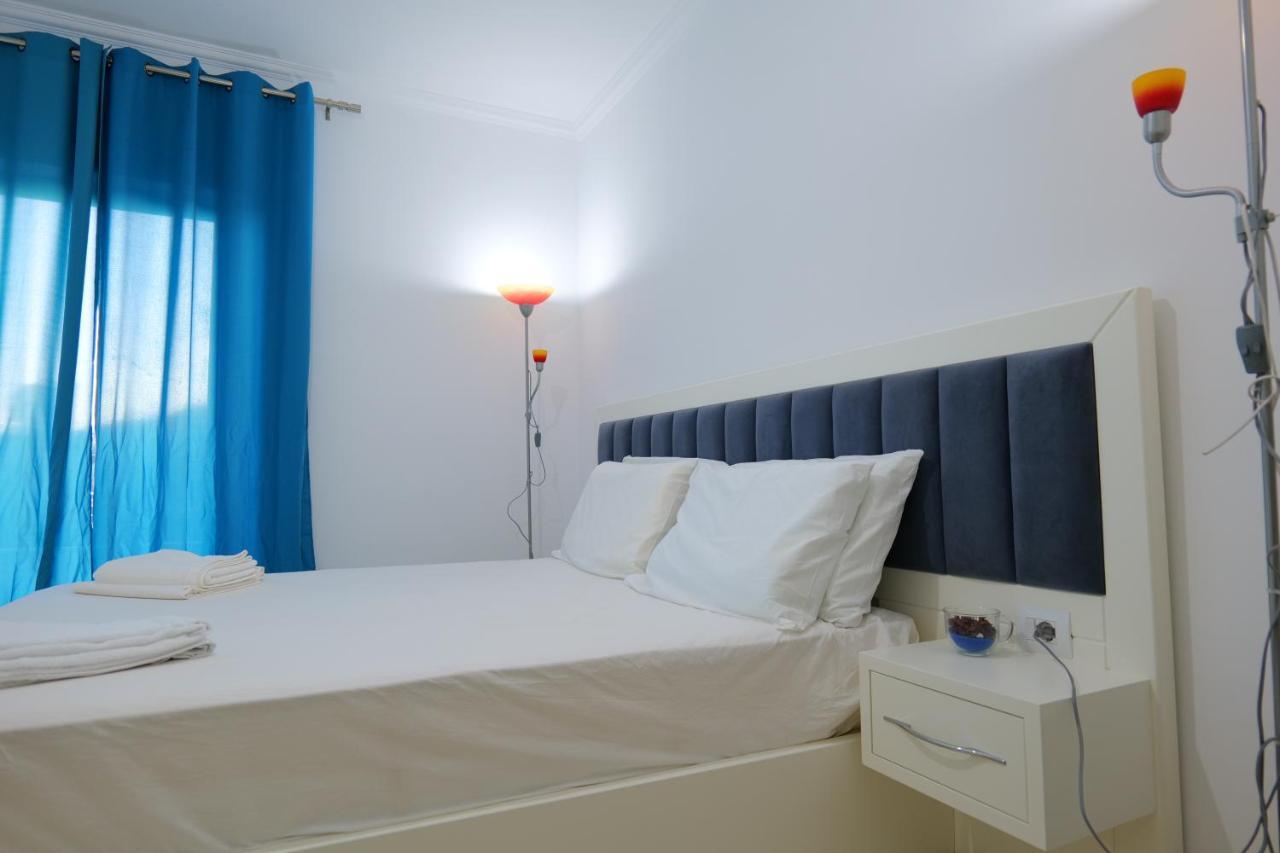 Davide Rooms Sarandë Exteriör bild