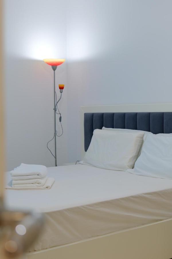 Davide Rooms Sarandë Exteriör bild