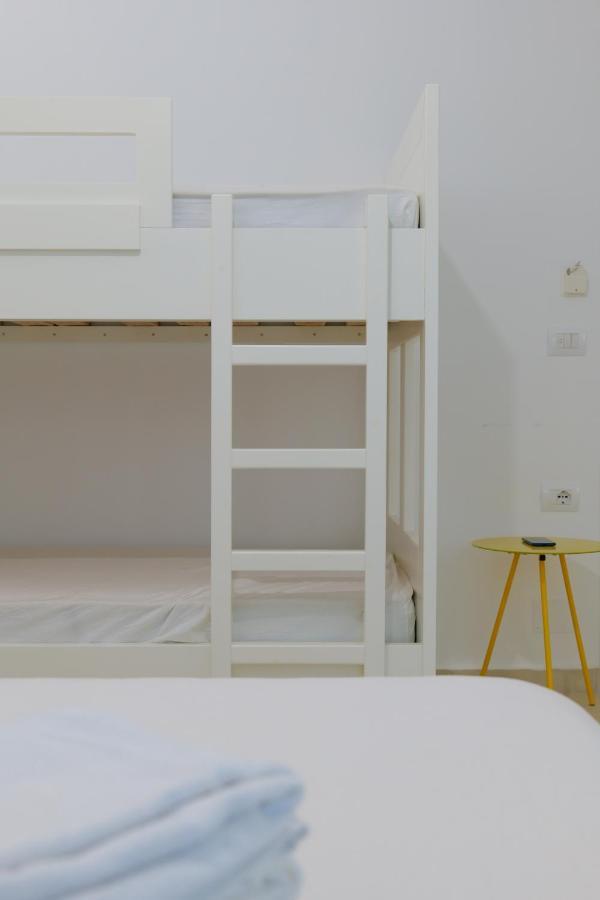 Davide Rooms Sarandë Exteriör bild