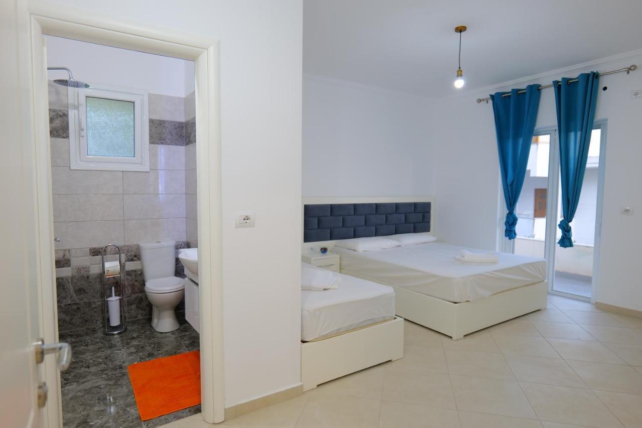Davide Rooms Sarandë Exteriör bild
